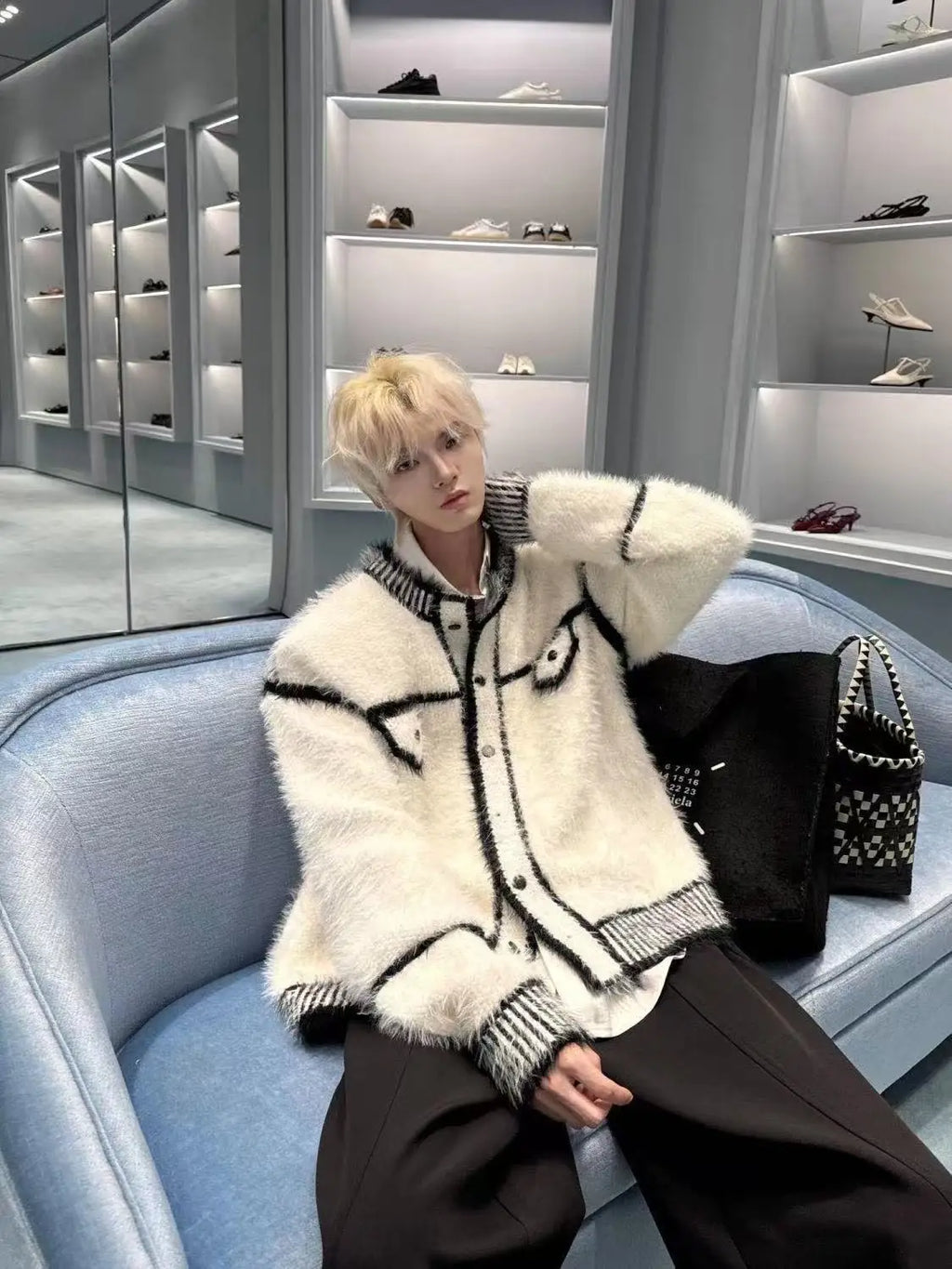 Loose and lazy style knitted sweater jacket, autumn and winter imitation mink fur small fragrant style cardigan sweater for men